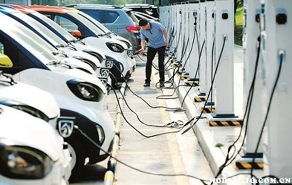 關(guān)于汽車充電樁智慧出行新選擇的未來展望！