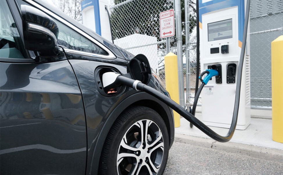 電動汽車充電樁的便捷安裝與市場反饋